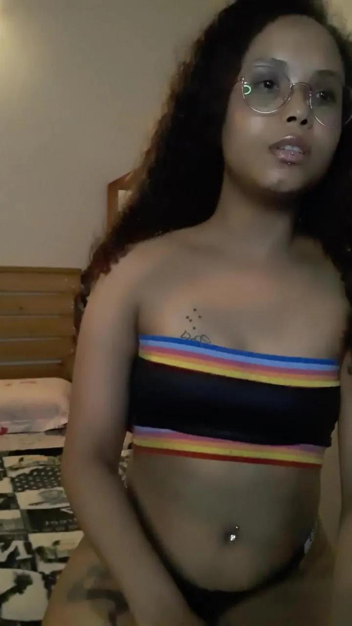 Offline Lilith_baby on Cam4