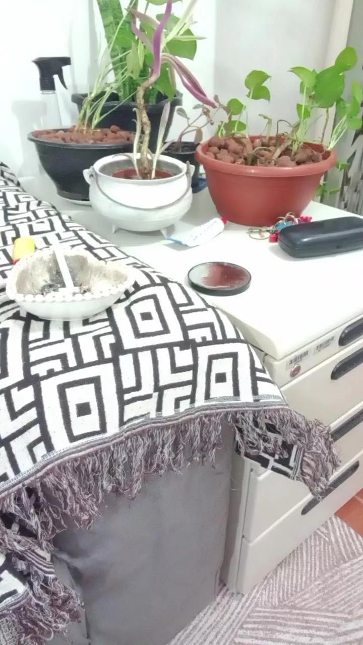 Offline Lility13 on Cam4