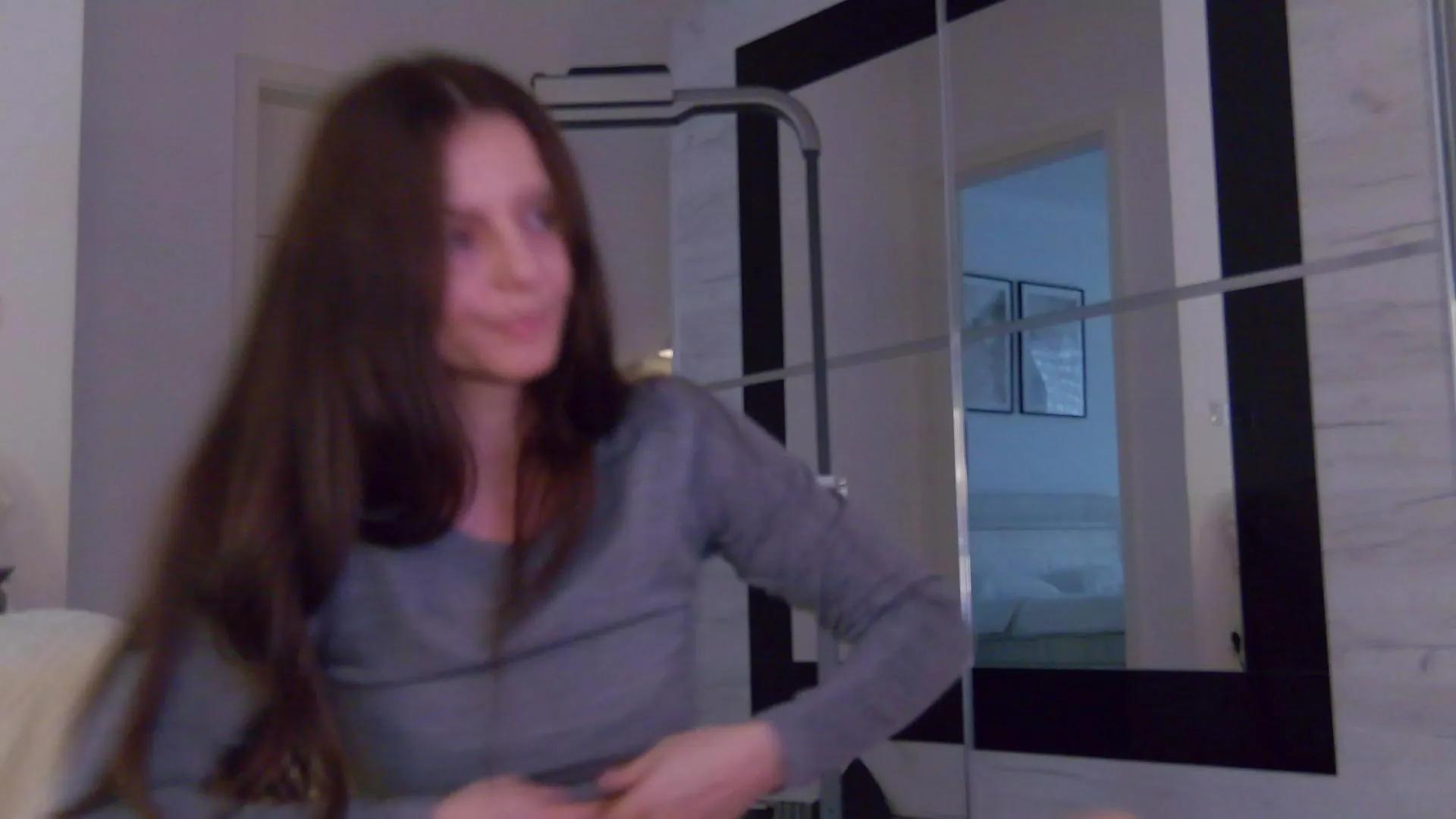 Freechat lilyroselynn on Cam4