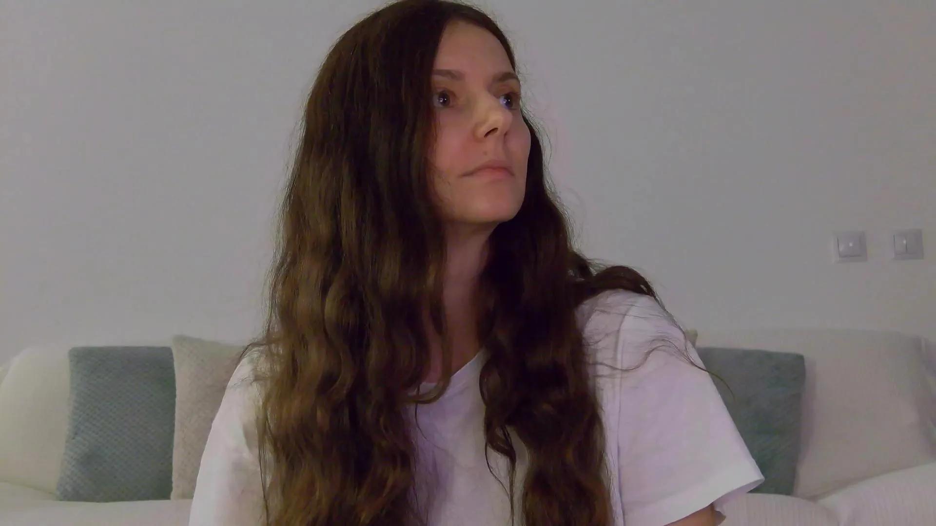 Freechat lilyroselynn on Cam4