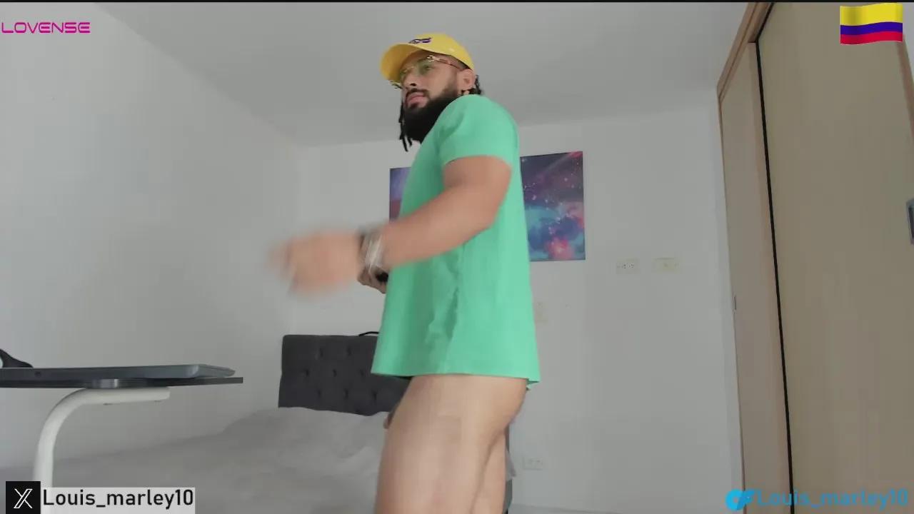 Cam4 Louis_marley is Freechat Louis_marley —  #armpits #milk #C2C #striptease #cum #ass #feet