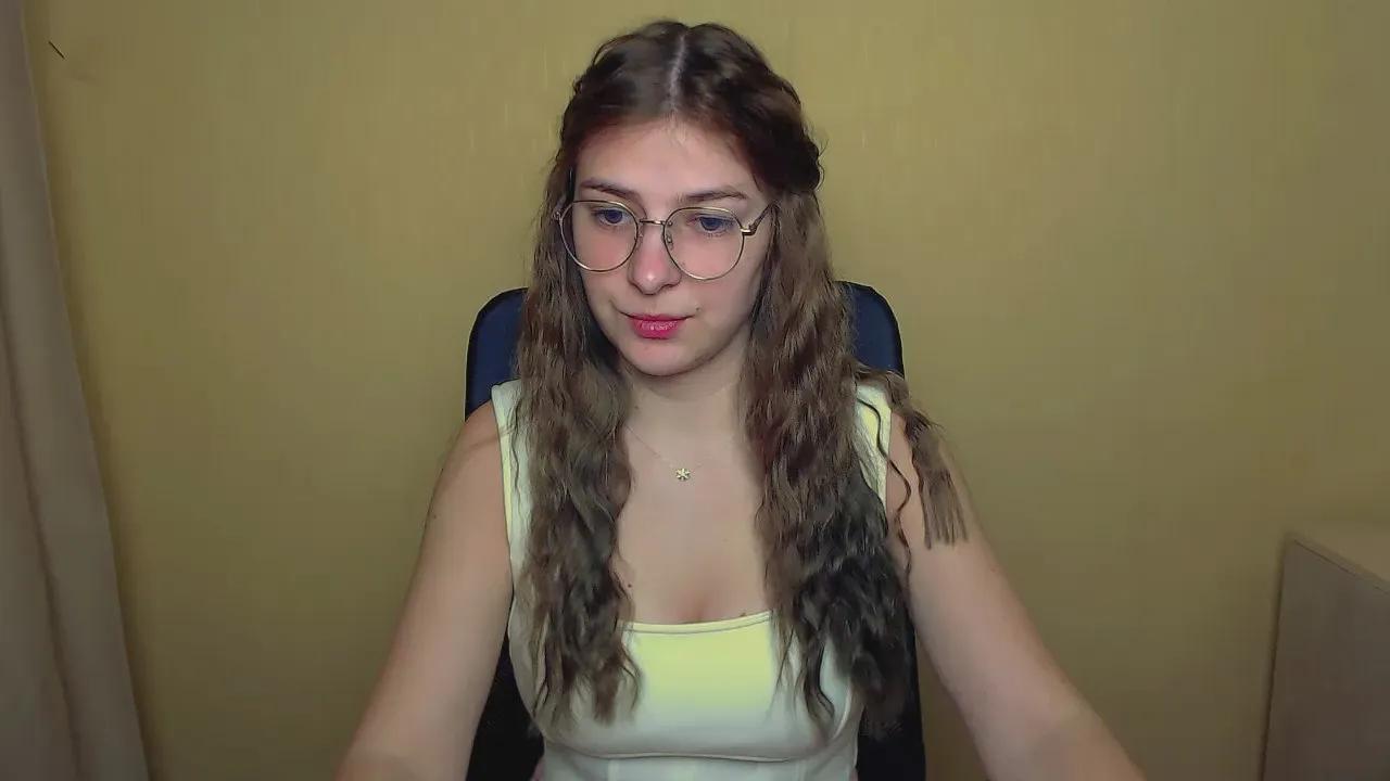 Offline Luna_Lush_ on Cam4