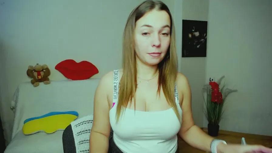 Offline M_Vikki on Cam4