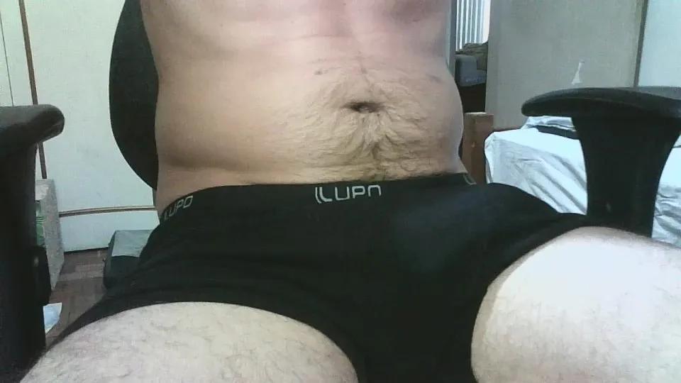 Offline magnata9 on Cam4