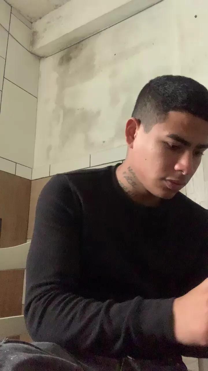 Cam4 MARENTO23CMM is Freechat MARENTO23CMM — Freechat on Cam4