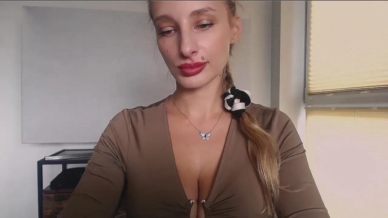 Offline MarilynBeauty on Cam4