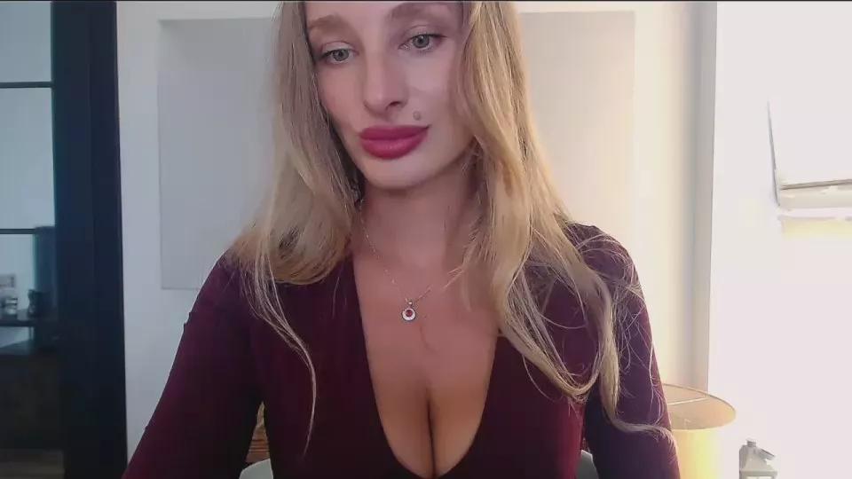 Offline MarilynBeauty on Cam4