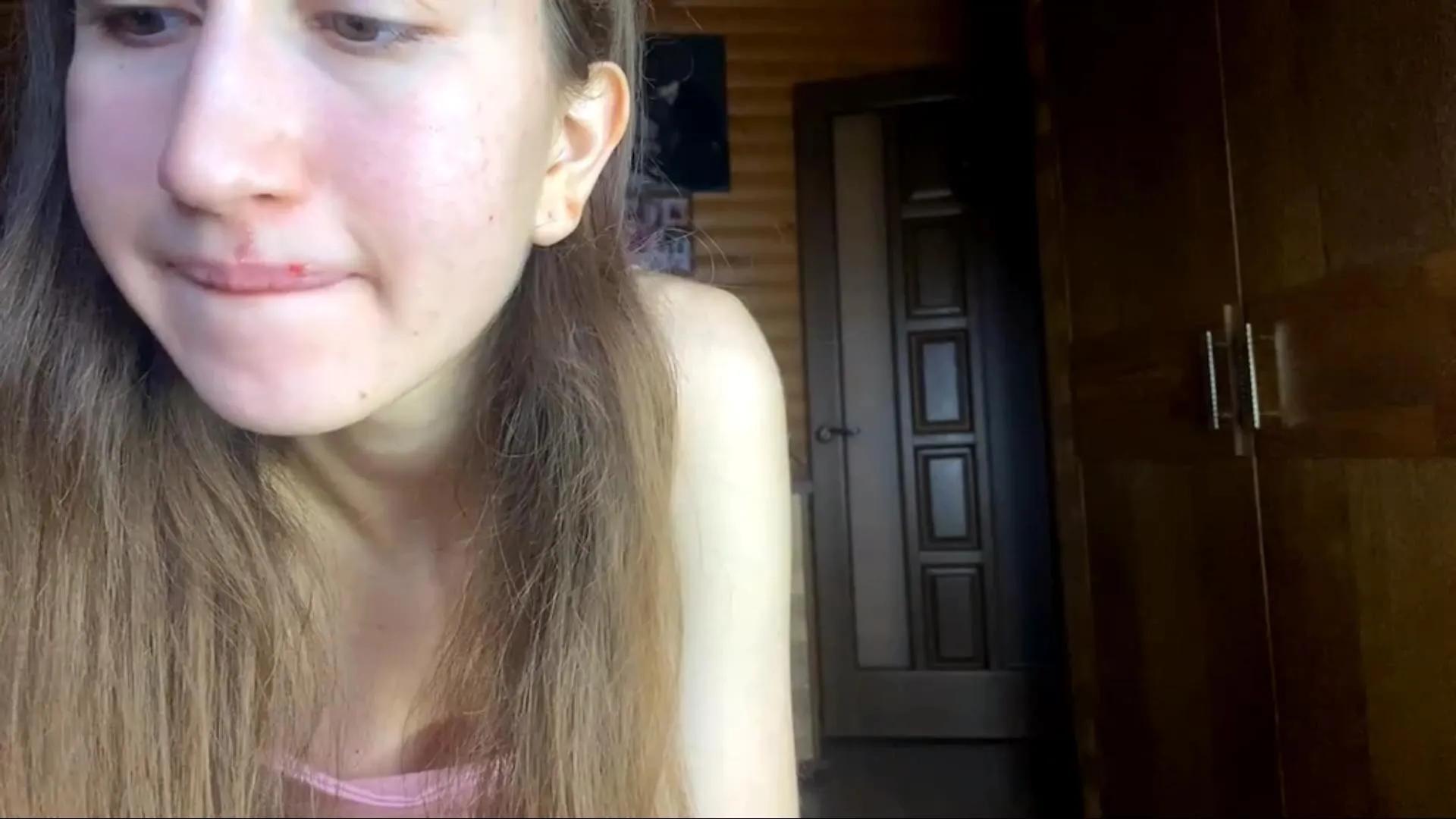 Offline MarisaGates on Cam4