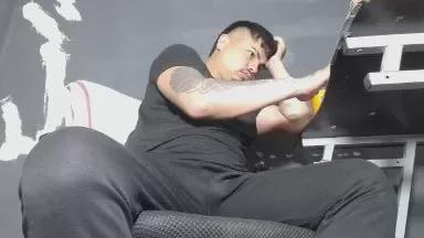 Offline master_bigcock1 on Cam4