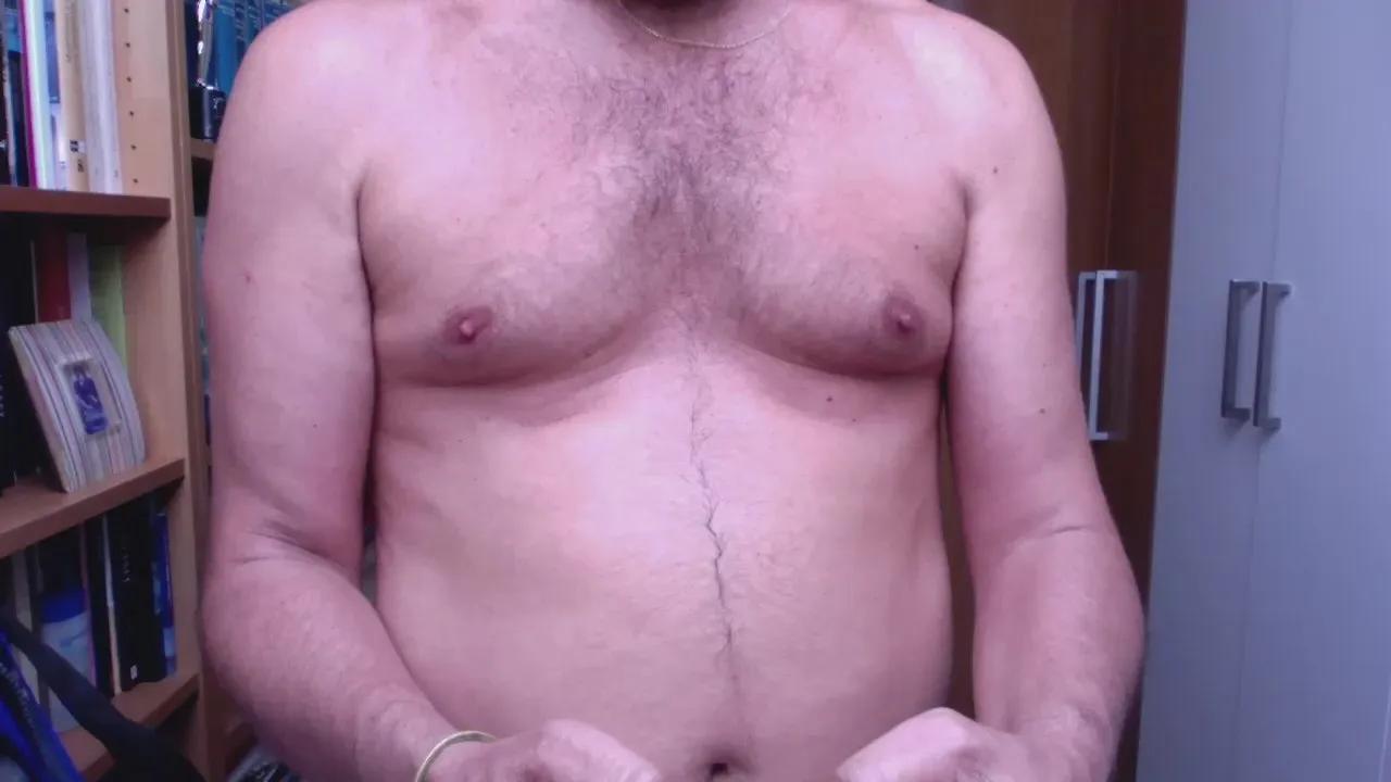 Offline maxotecam on Cam4