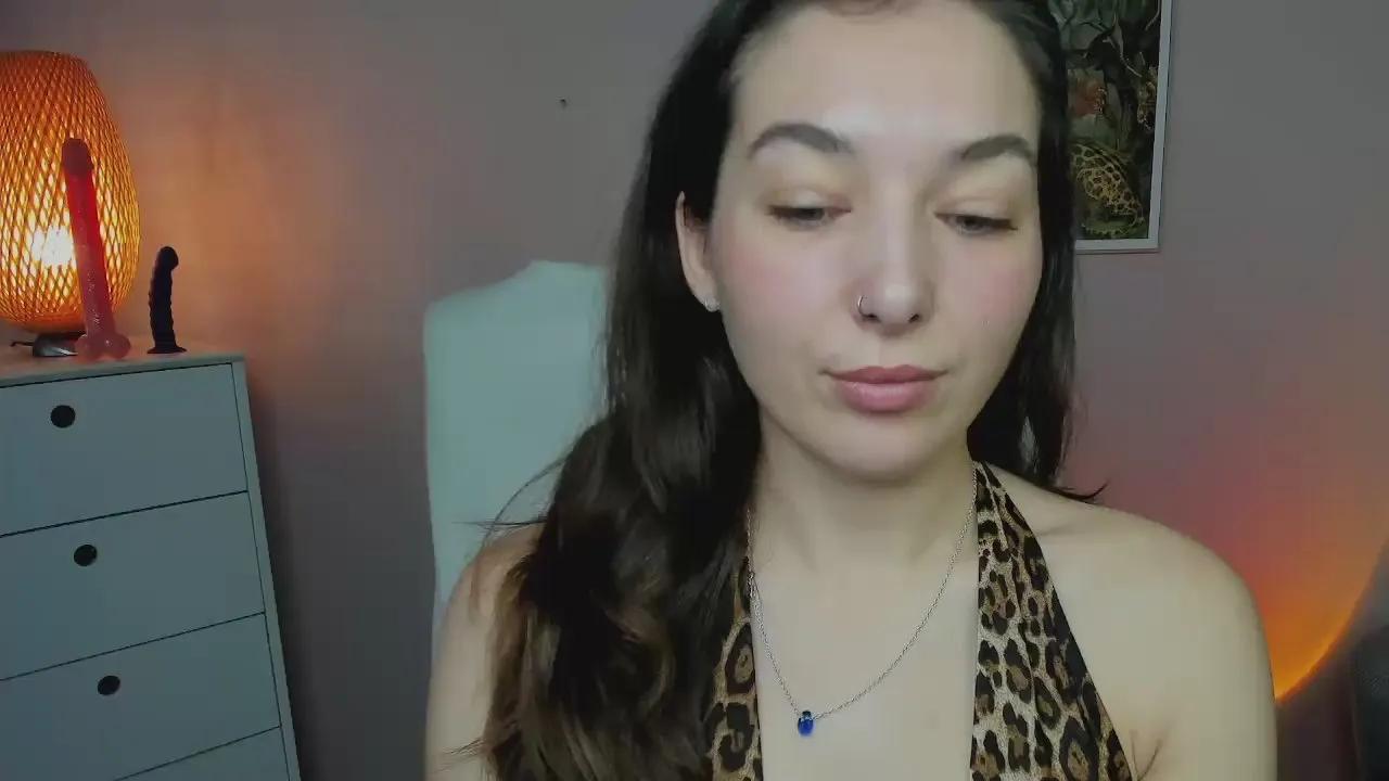 Offline MeganPleasure on Cam4