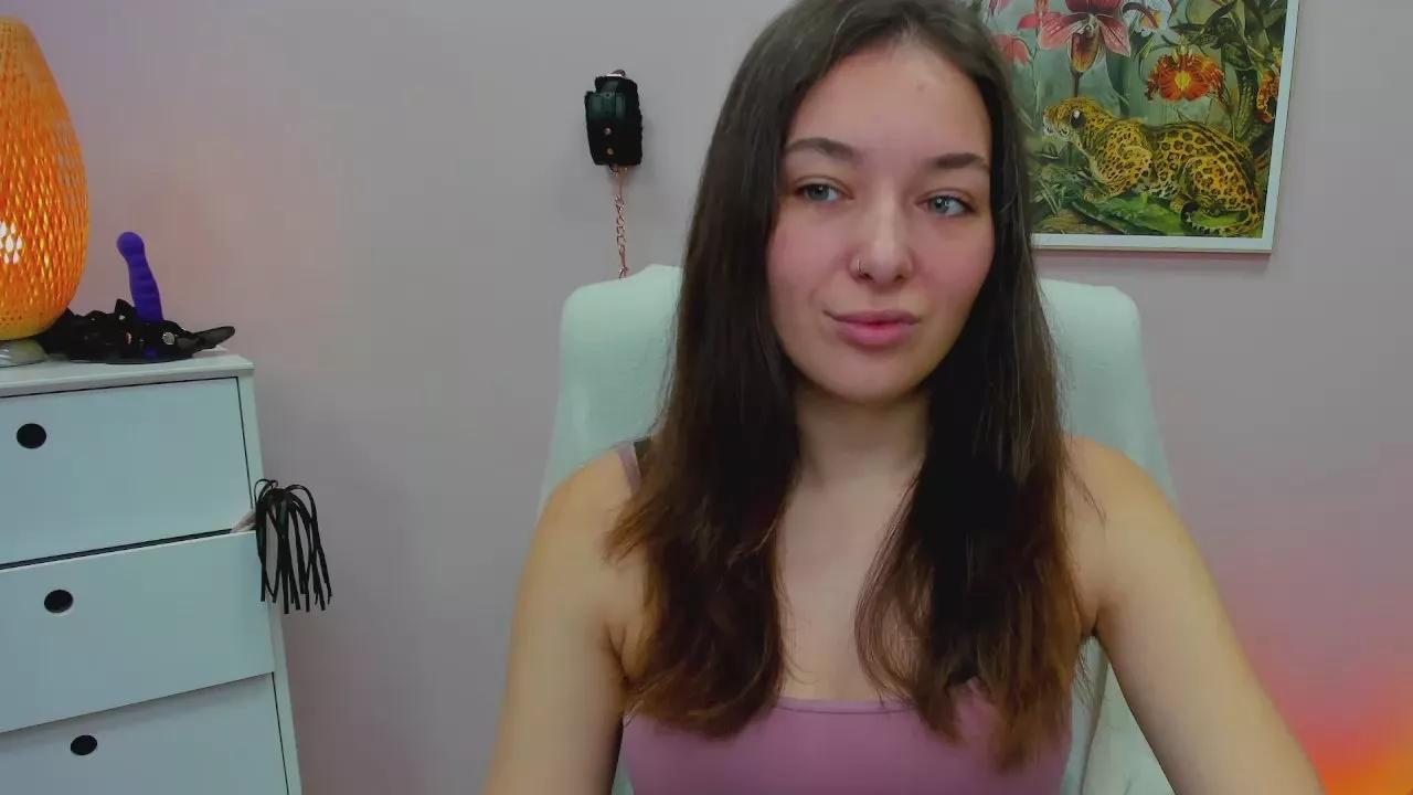 Offline MeganPleasure on Cam4