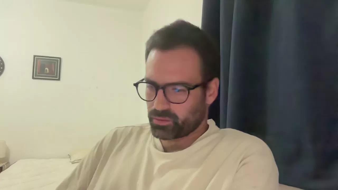 Offline MEXICURU on Cam4