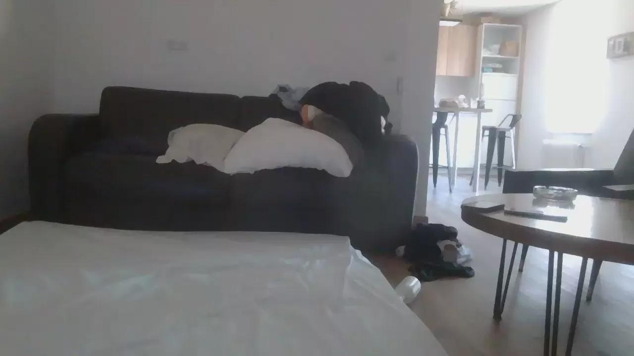 Freechat mickredge on Cam4