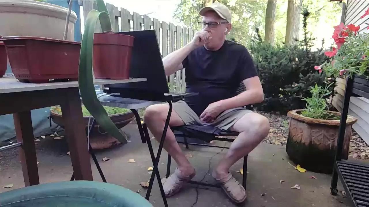 Freechat MikeSpyke on Cam4