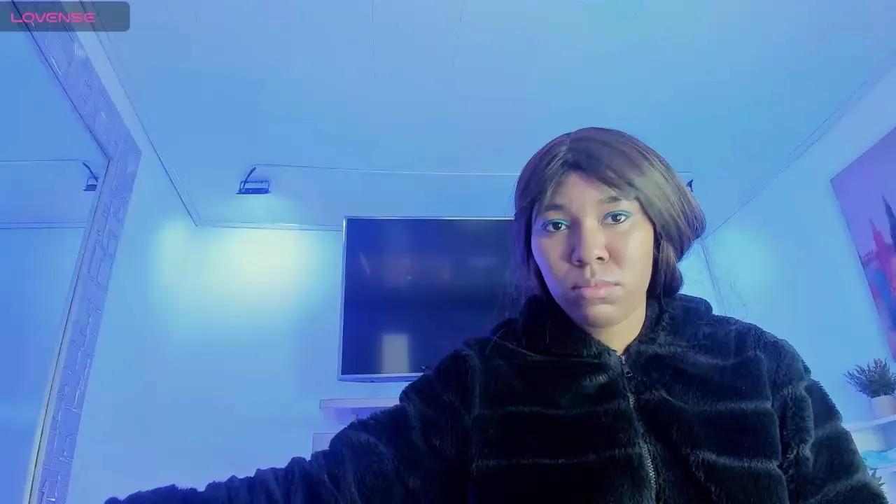 Offline Mikeyla_Russo_ on Cam4