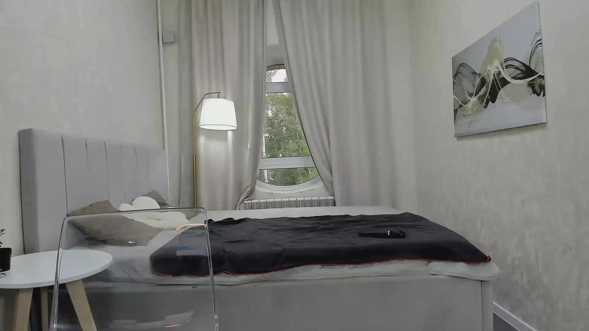 Offline Milf_Tea on Cam4