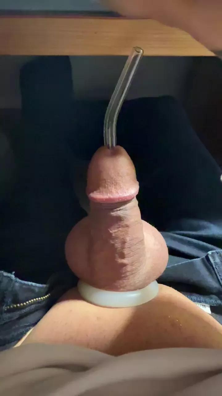 Offline moinmoin60 on Cam4