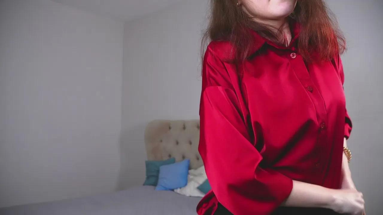 Offline MonserrateMax on Cam4