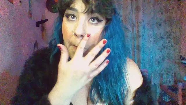 Offline MrsVenus on Cam4