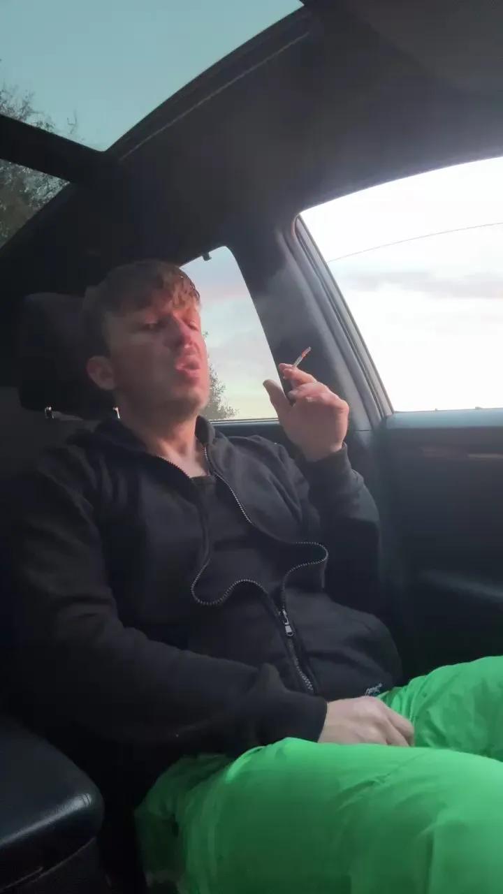 Offline Mysticboy on Cam4