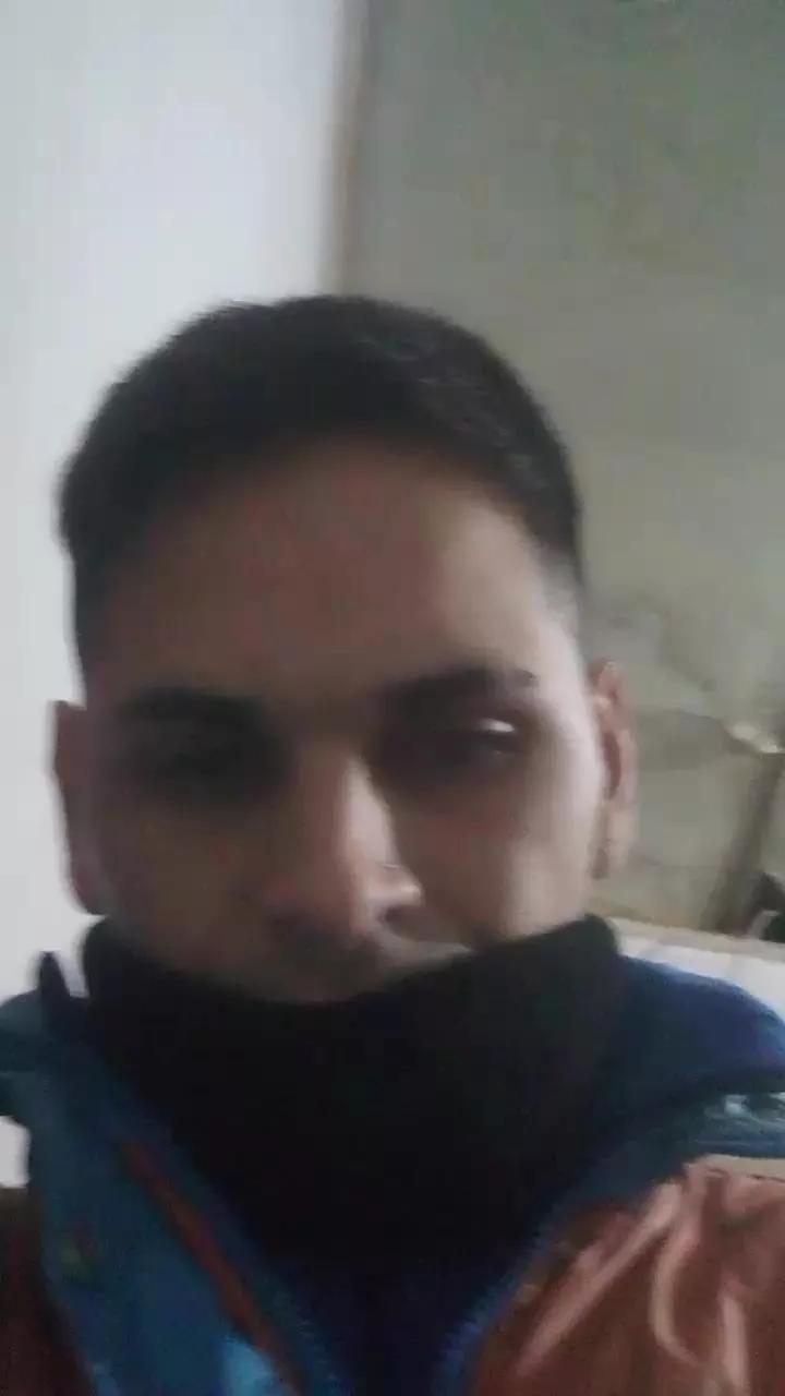 Offline nico202490gcom2 on Cam4