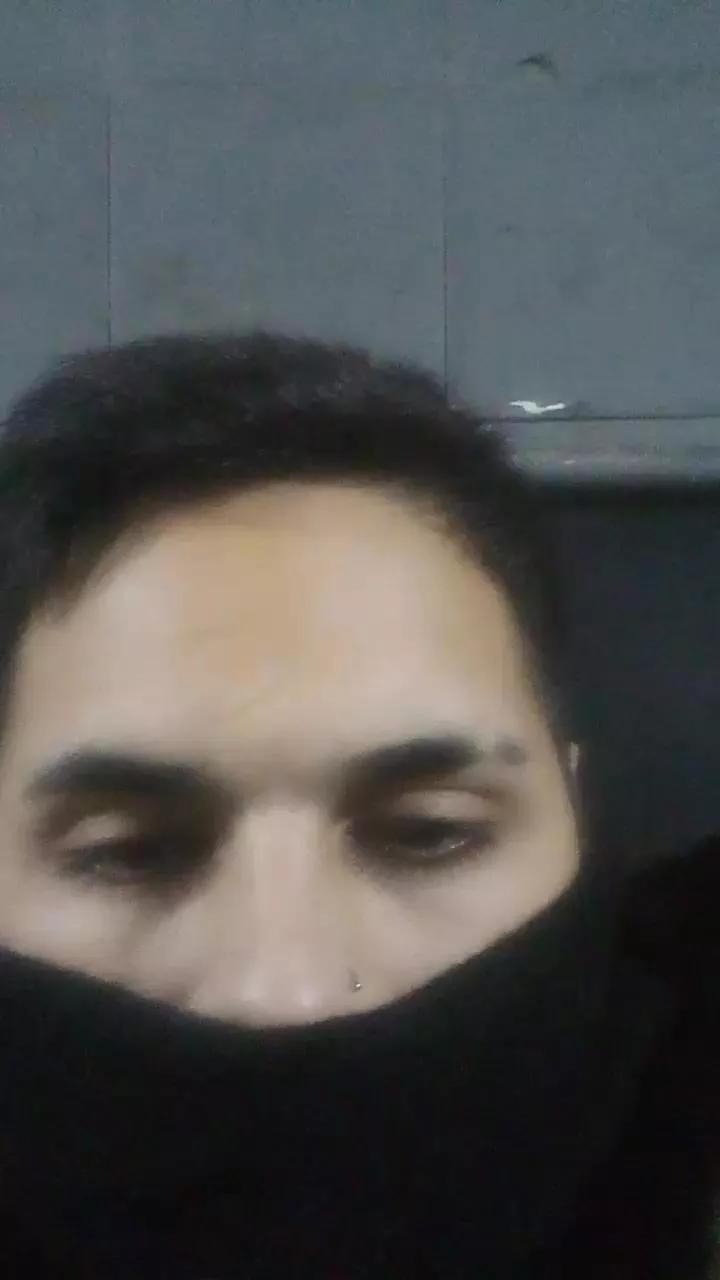 Offline nico202490gcom2 on Cam4