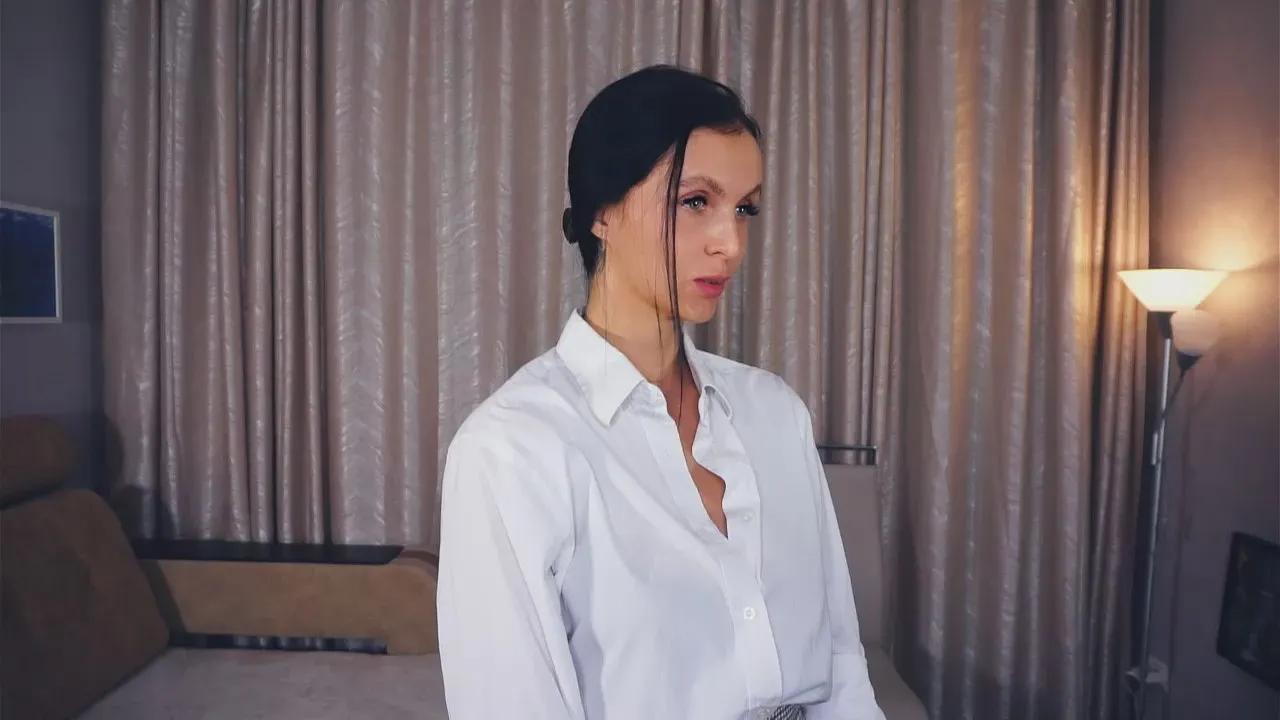 Offline NieshaLatorre on Cam4