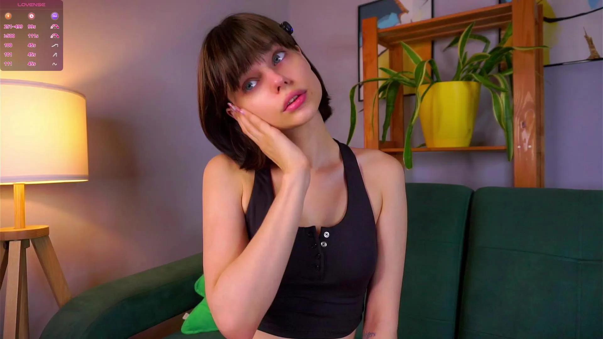 Offline OdetteFarran on Cam4