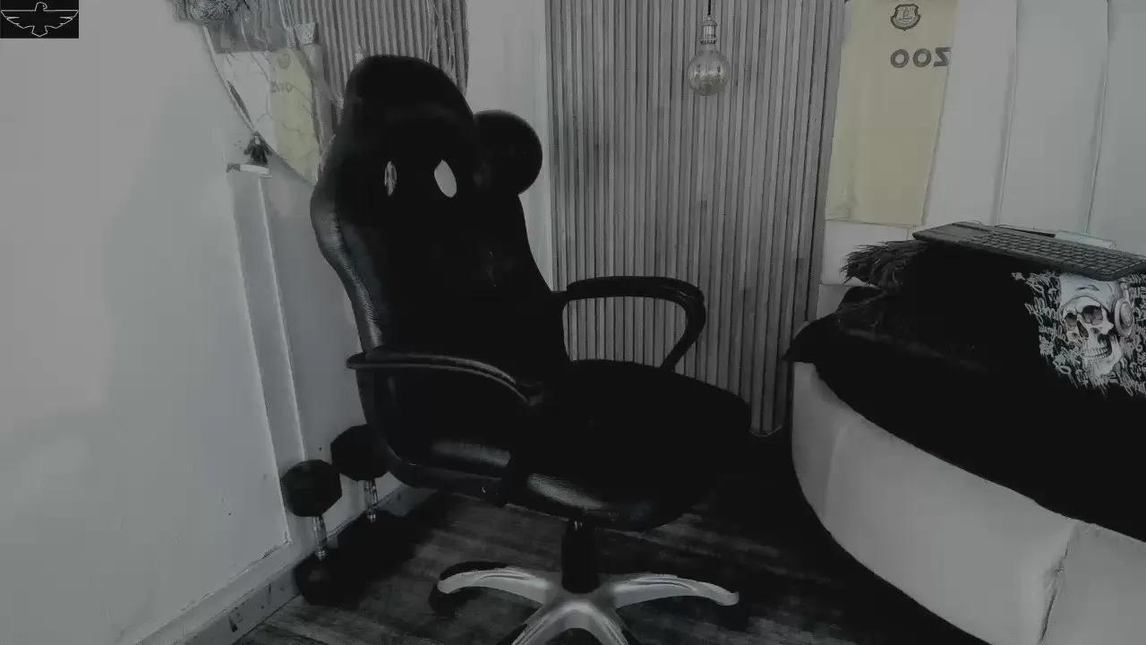 Offline onceagain97 on Cam4