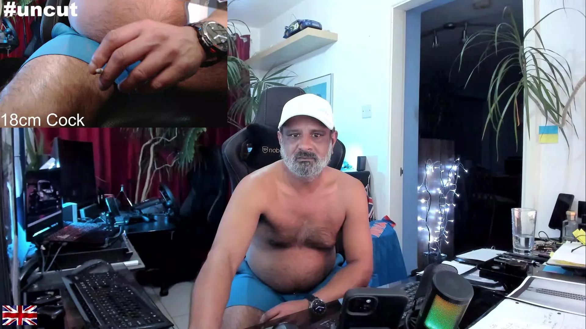 Freechat OnlineBossUK on Cam4