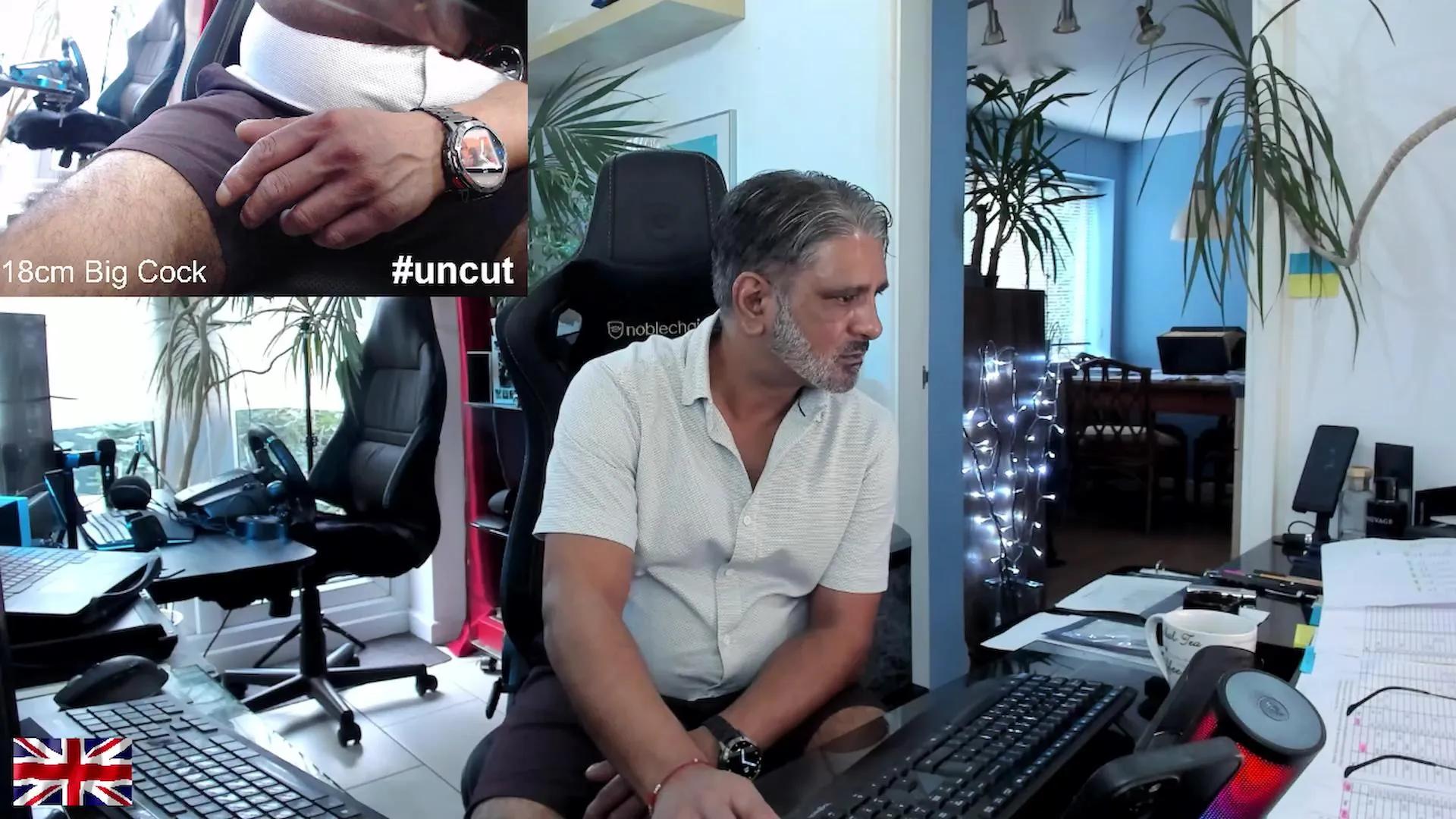 Freechat OnlineBossUK on Cam4