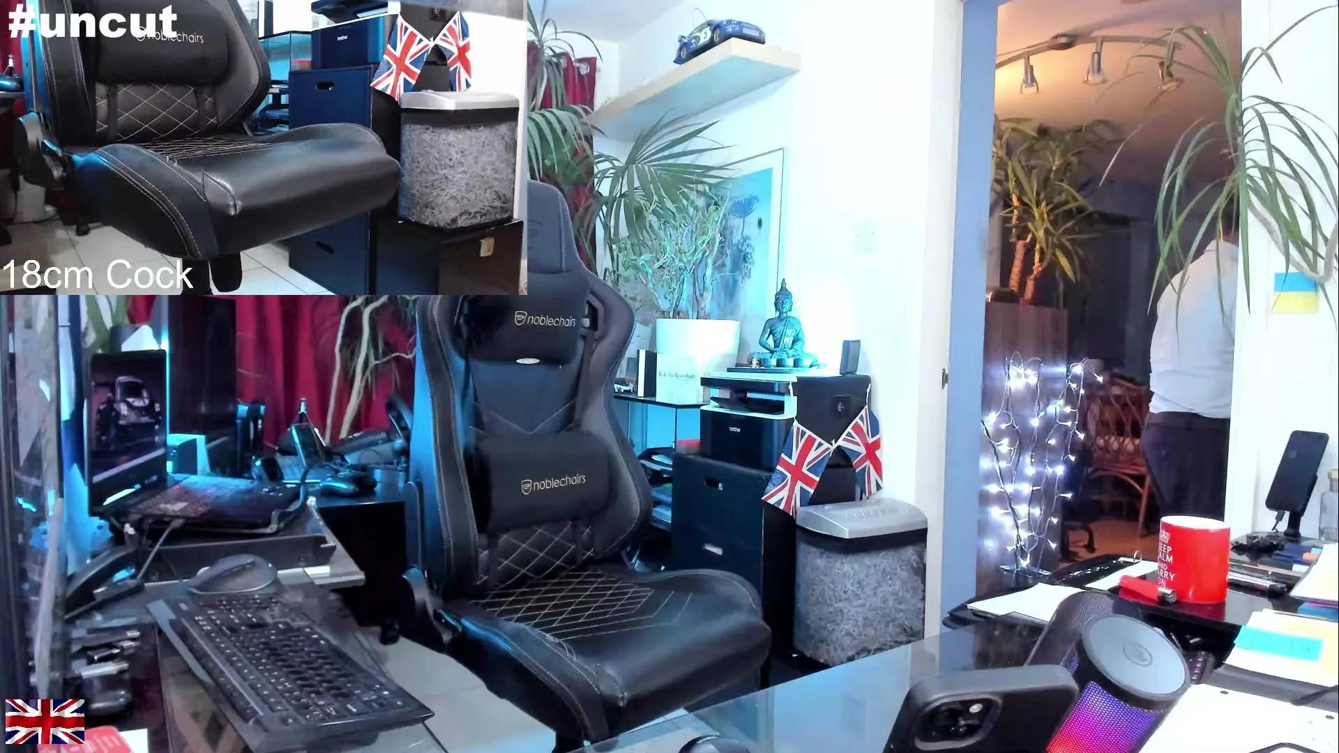 Freechat OnlineBossUK on Cam4