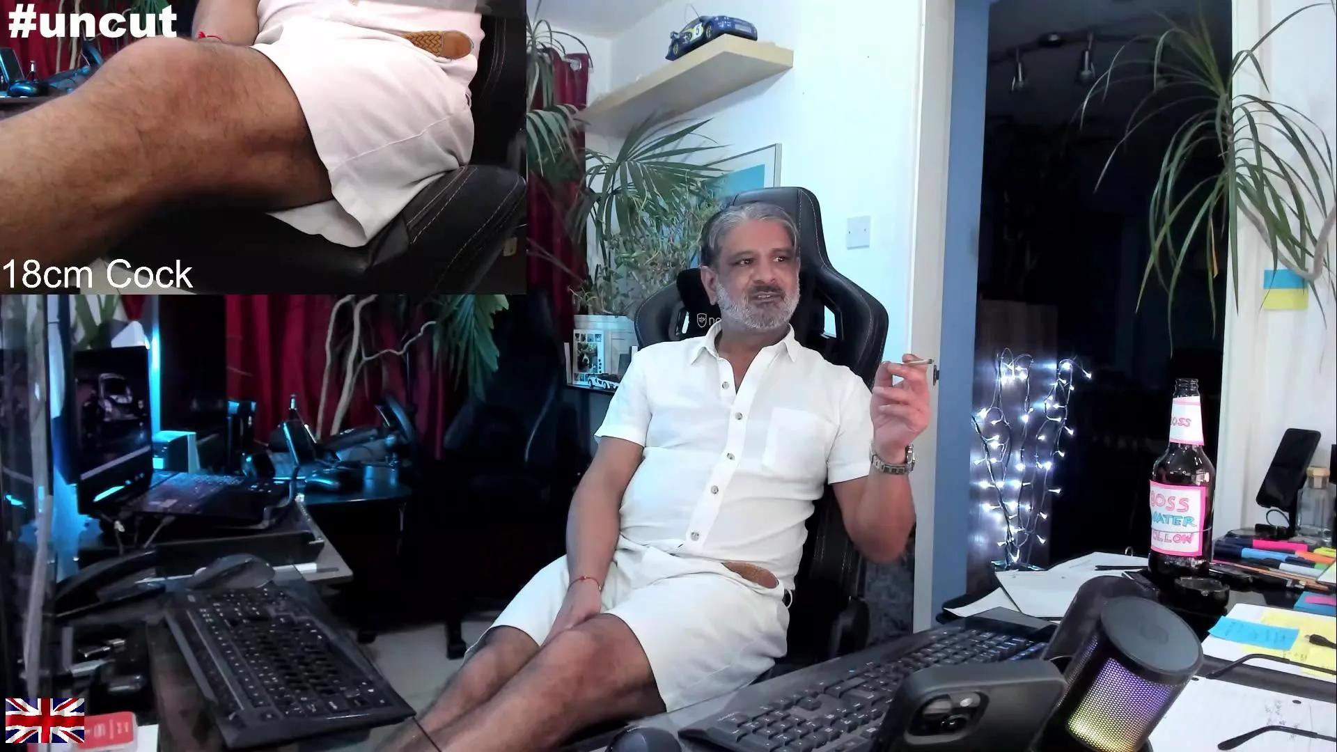 Freechat OnlineBossUK on Cam4