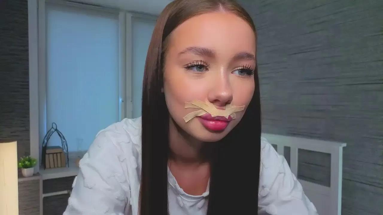 Offline OpalChar on Cam4