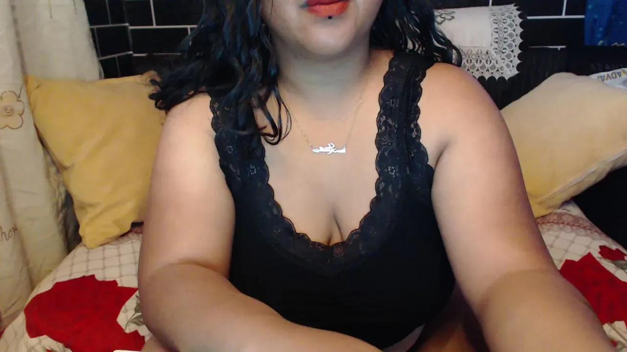 Freechat Oriane22 on Cam4
