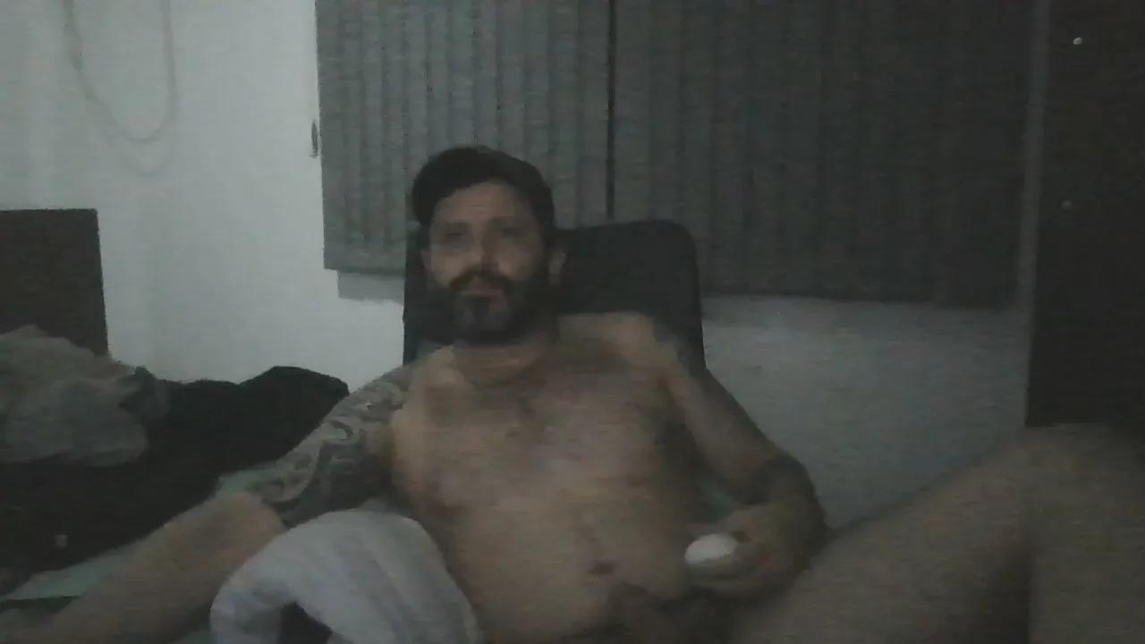 Offline ParrudoParrudo on Cam4