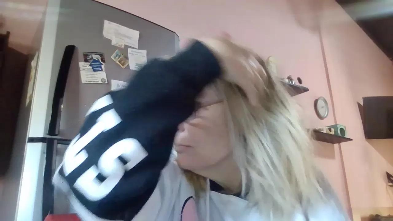 Offline pato404 on Cam4