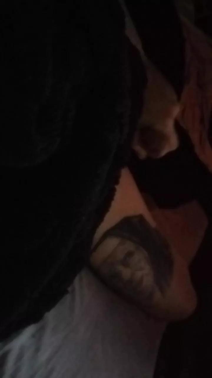 Offline patrickbateman5 on Cam4