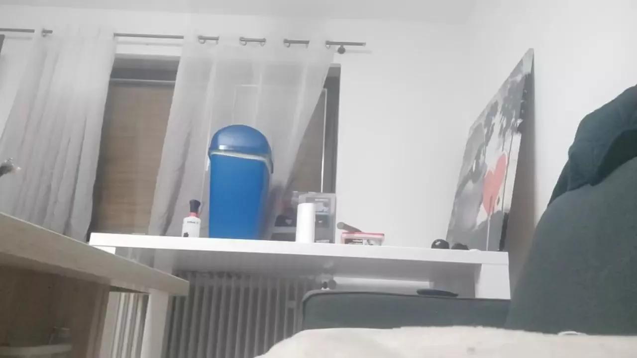 Offline peet210 on Cam4