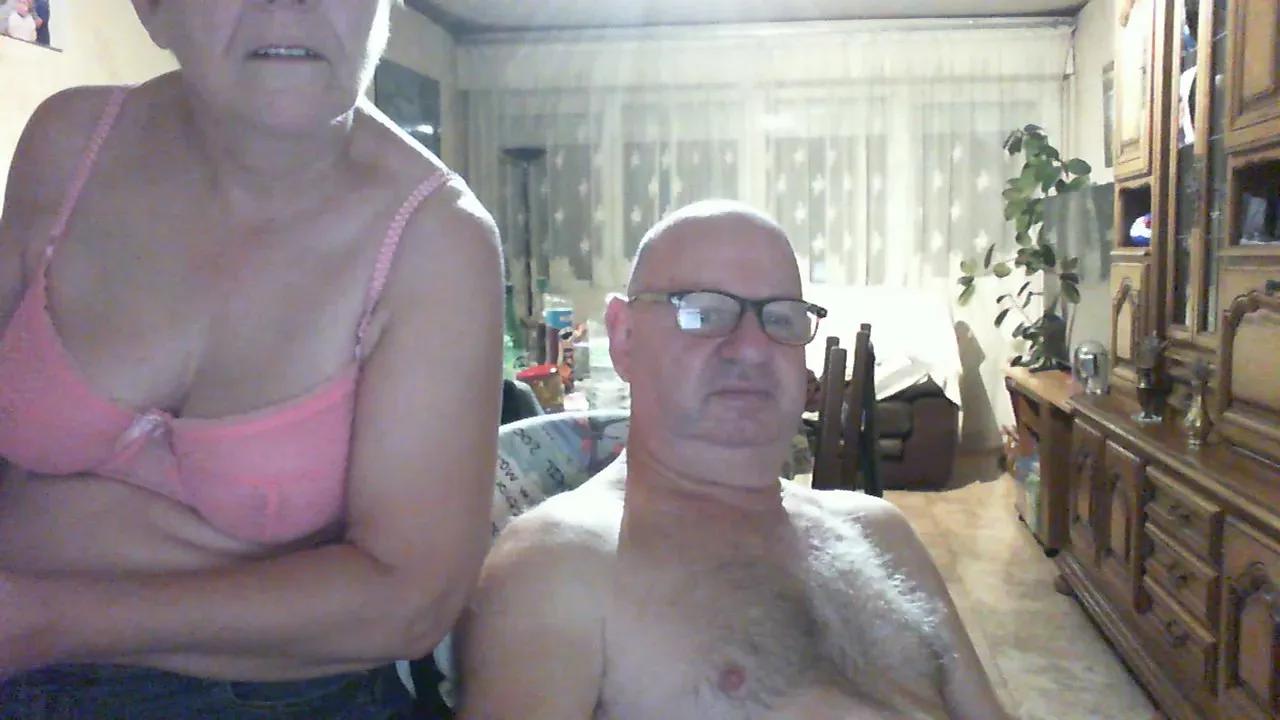 Offline peinpein74 on Cam4
