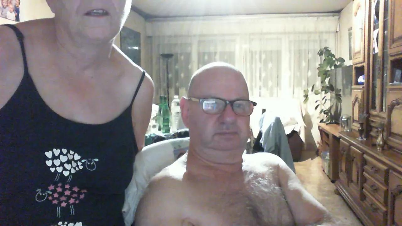 Offline peinpein74 on Cam4