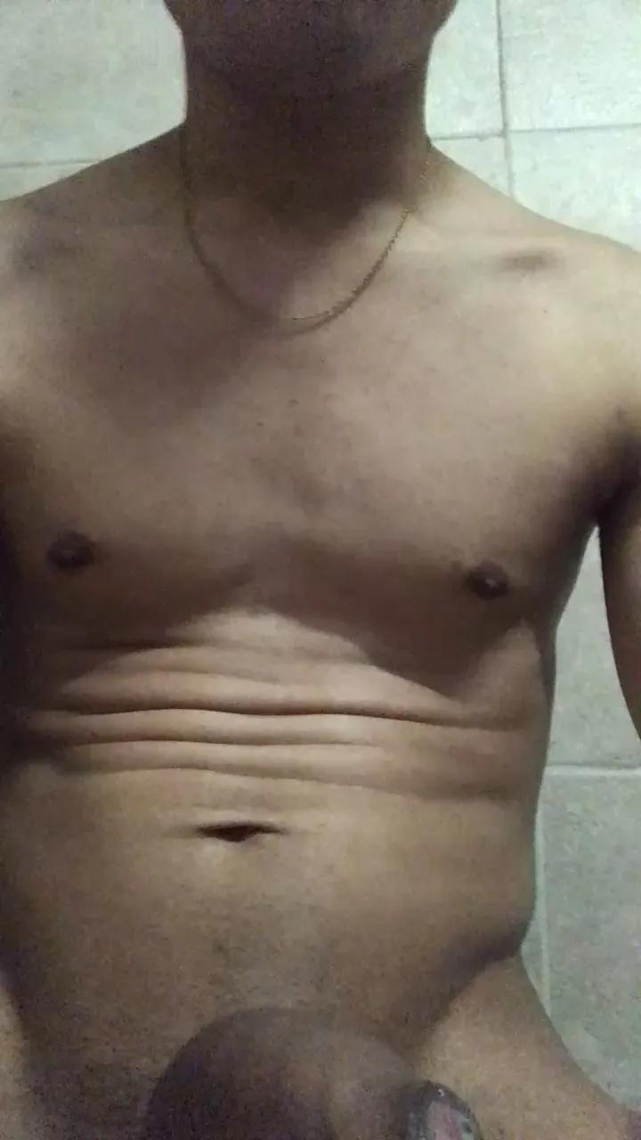 Offline pequeboy_hot on Cam4