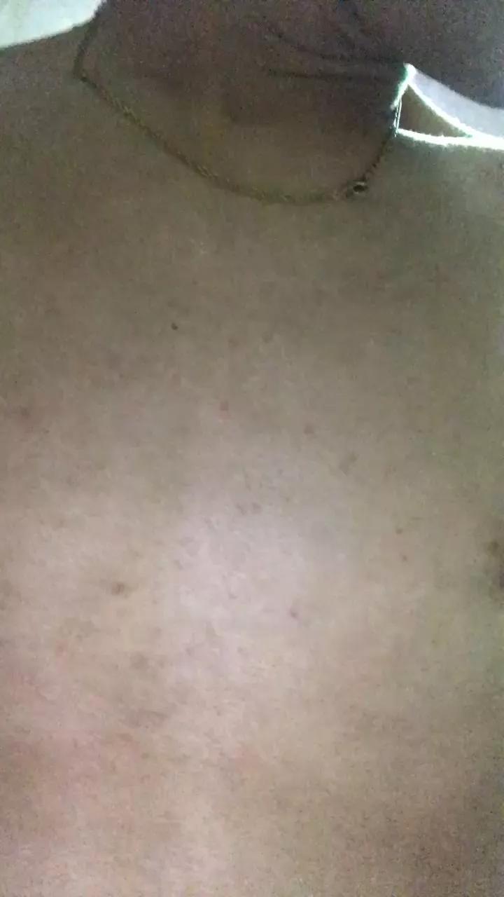 Offline pequeboy_hot on Cam4