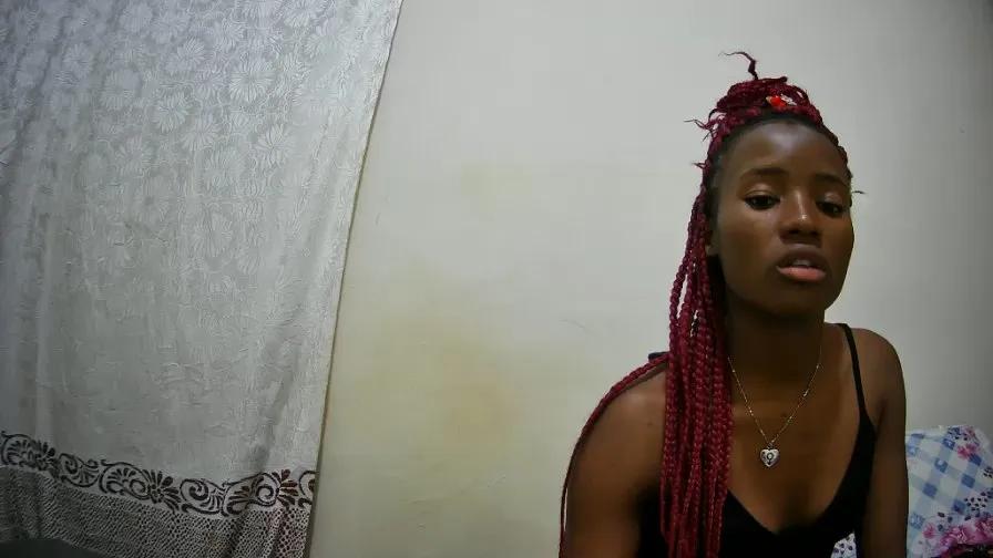 Freechat petitetasha on Cam4