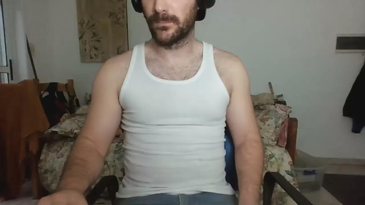 Offline pibe27lp on Cam4