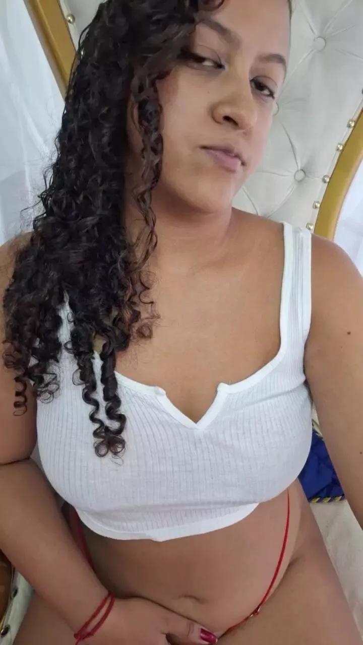 Offline PieldeChocolate on Cam4