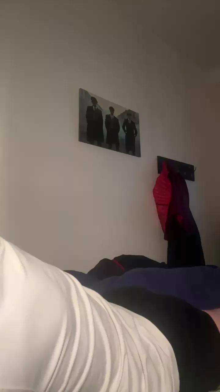 Offline Quimyy1995 on Cam4