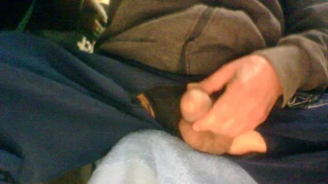 Offline raul4396624 on Cam4