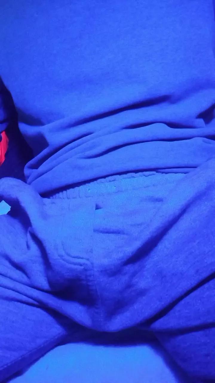 Offline RealChicoBoy on Cam4